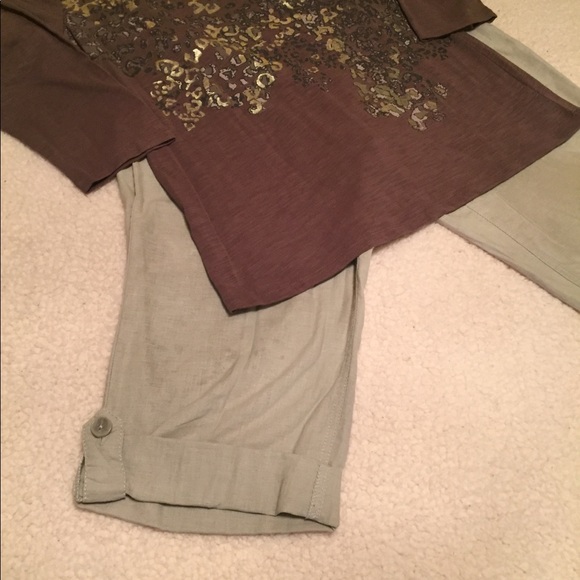 Gray linen shorts/capris - Picture 1 of 3